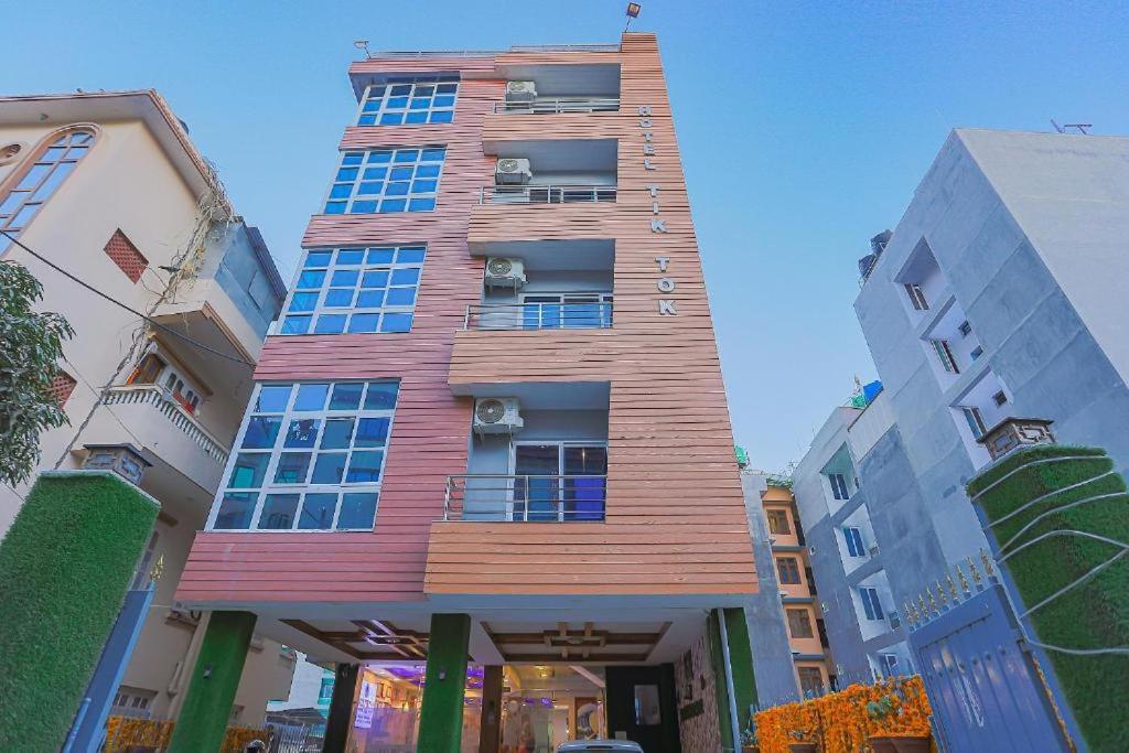 Hotel Tiktok カトマンズ エクステリア 写真